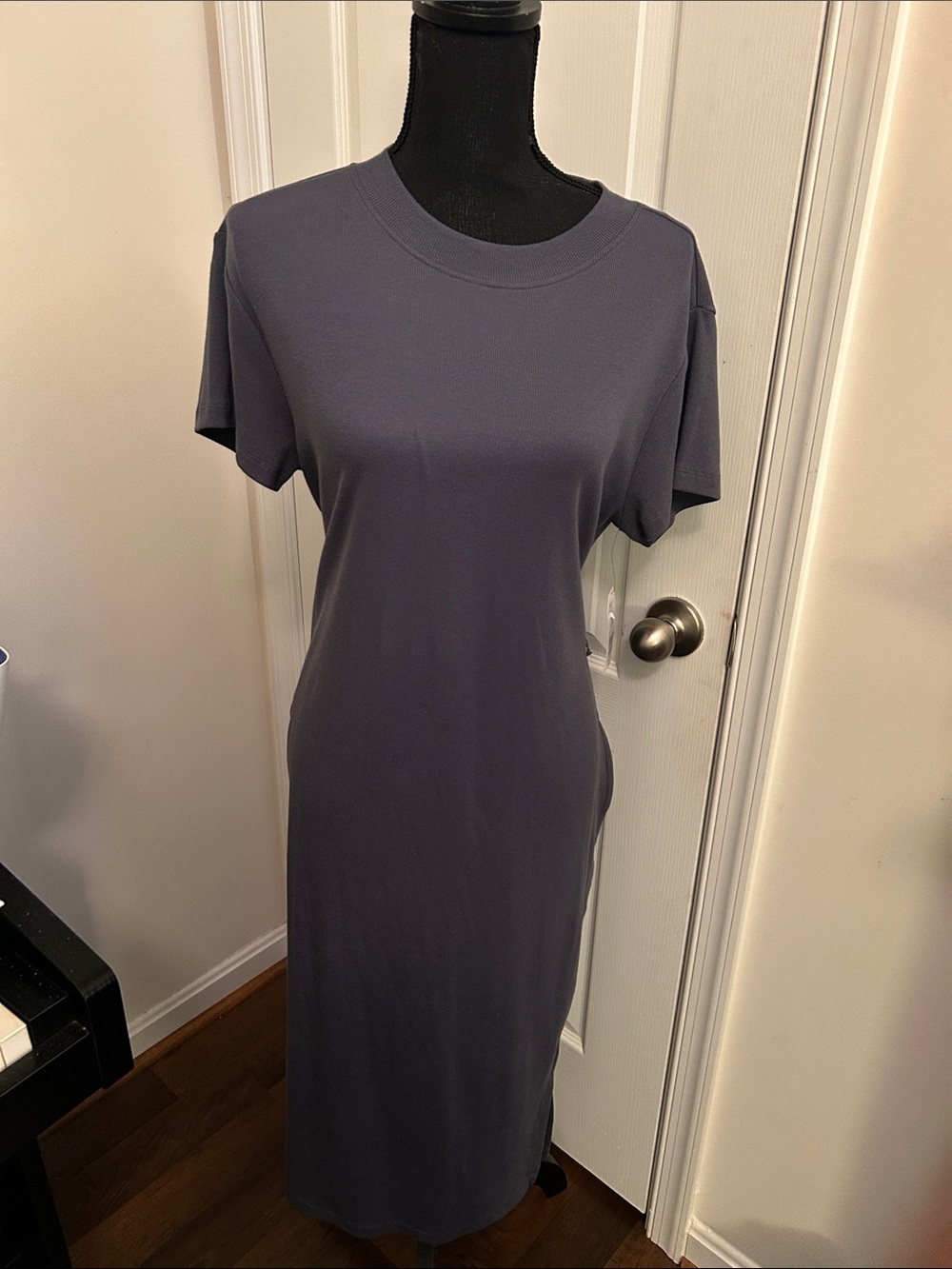 Time and Tru Slate Crew Neck Midi Dress